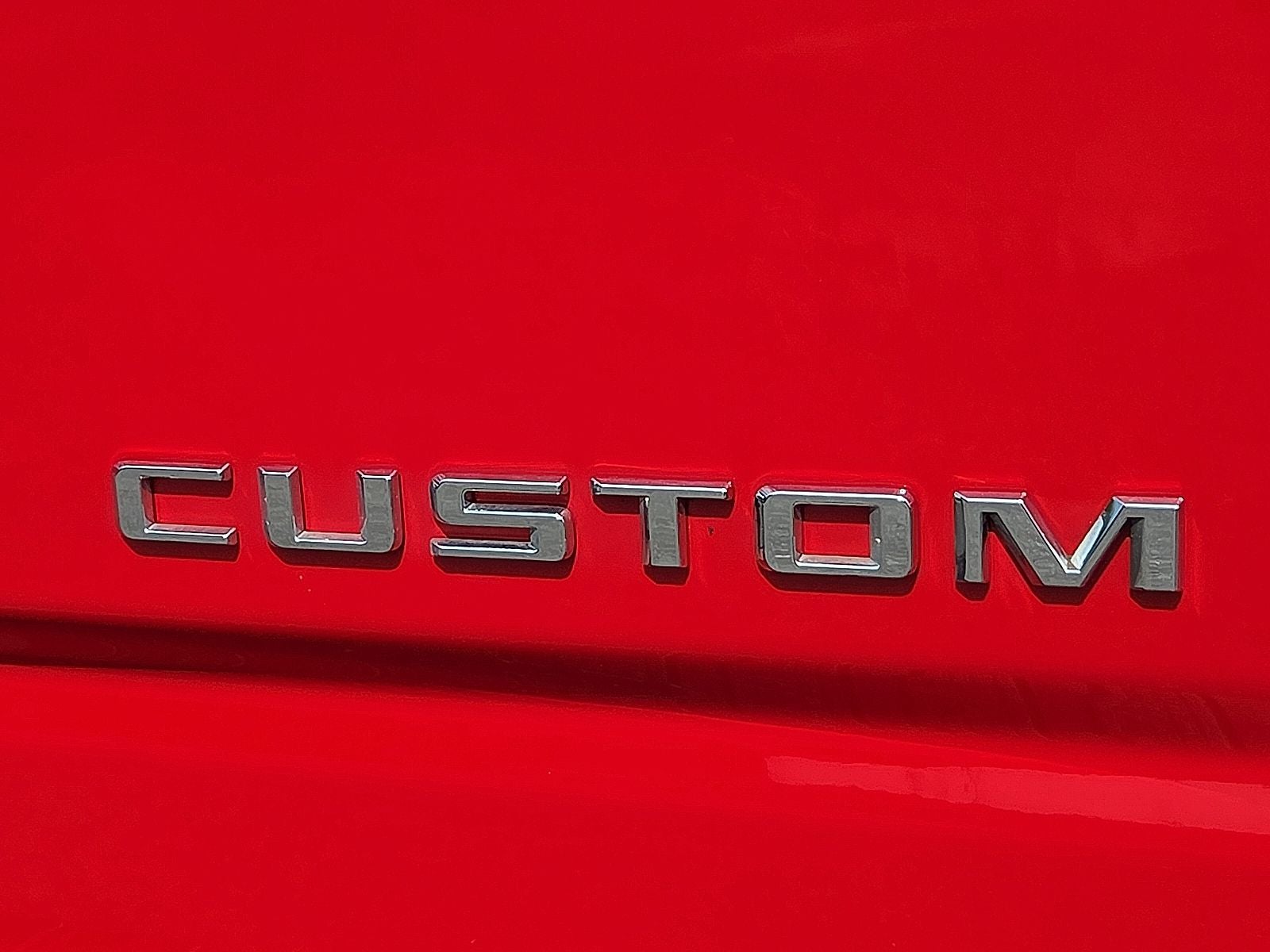 2024 Chevrolet Silverado 2500HD 4WD Crew Cab Standard Bed Custom