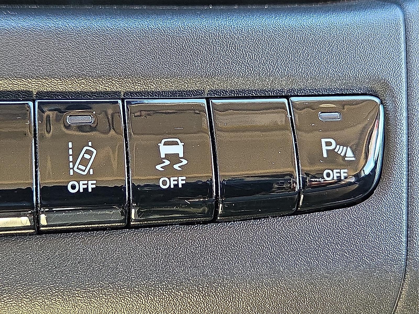 2025 RAM ProMaster 2500 Window Van High Roof 159' WB