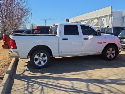 2022 RAM 1500 Classic Tradesman Crew Cab 4x4 5'7' Box