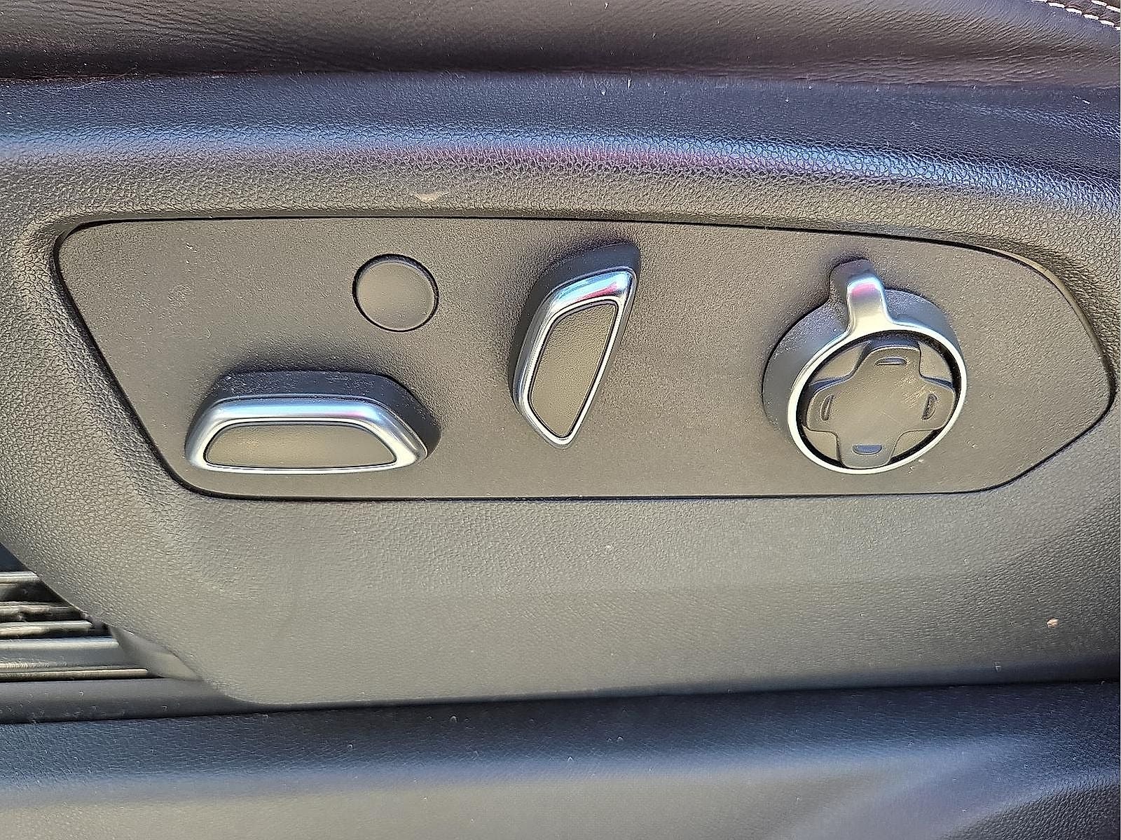 2025 GMC Sierra 1500 4WD Crew Cab Short Box AT4X