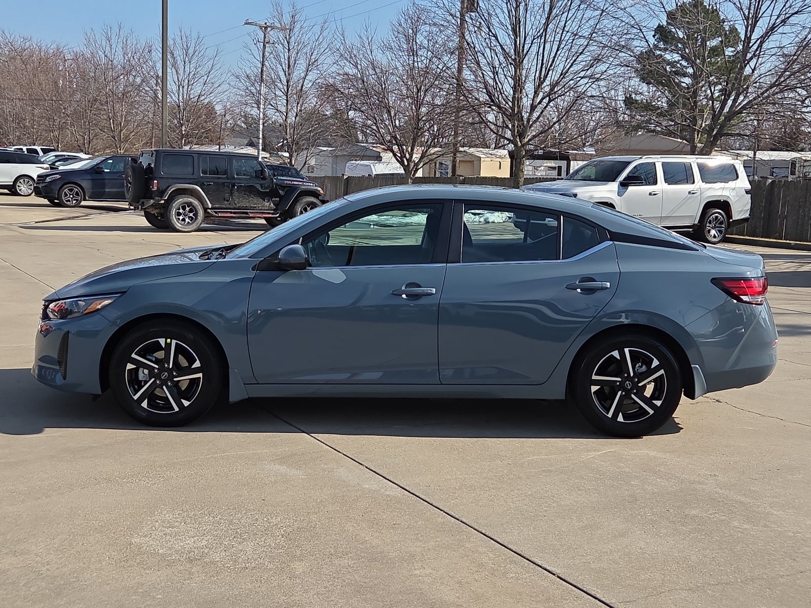 2025 Nissan Sentra SV