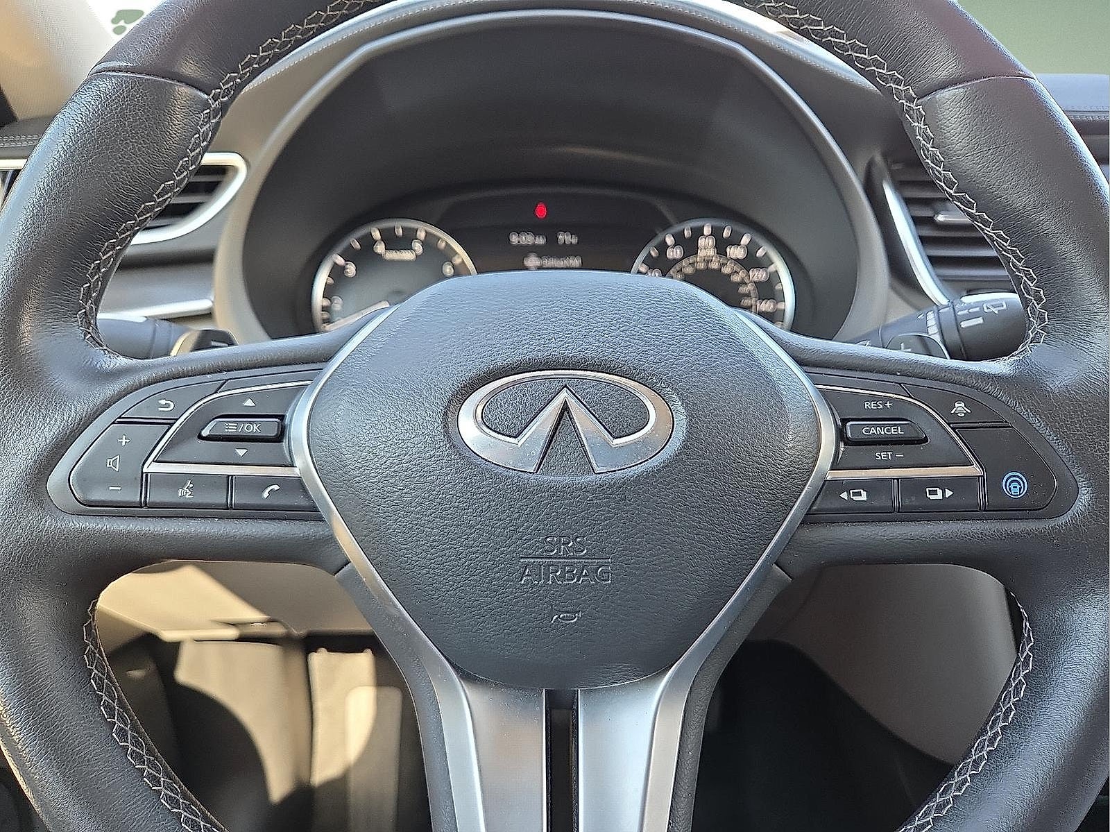 2024 INFINITI QX50 LUXE AWD