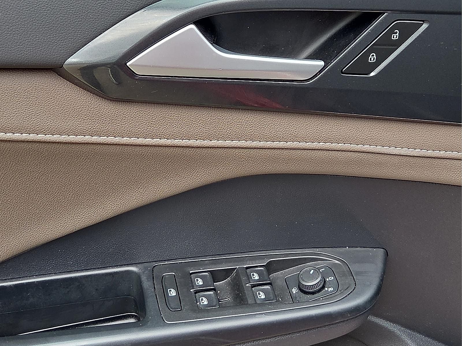 2022 Volkswagen Taos 1.5T SEL