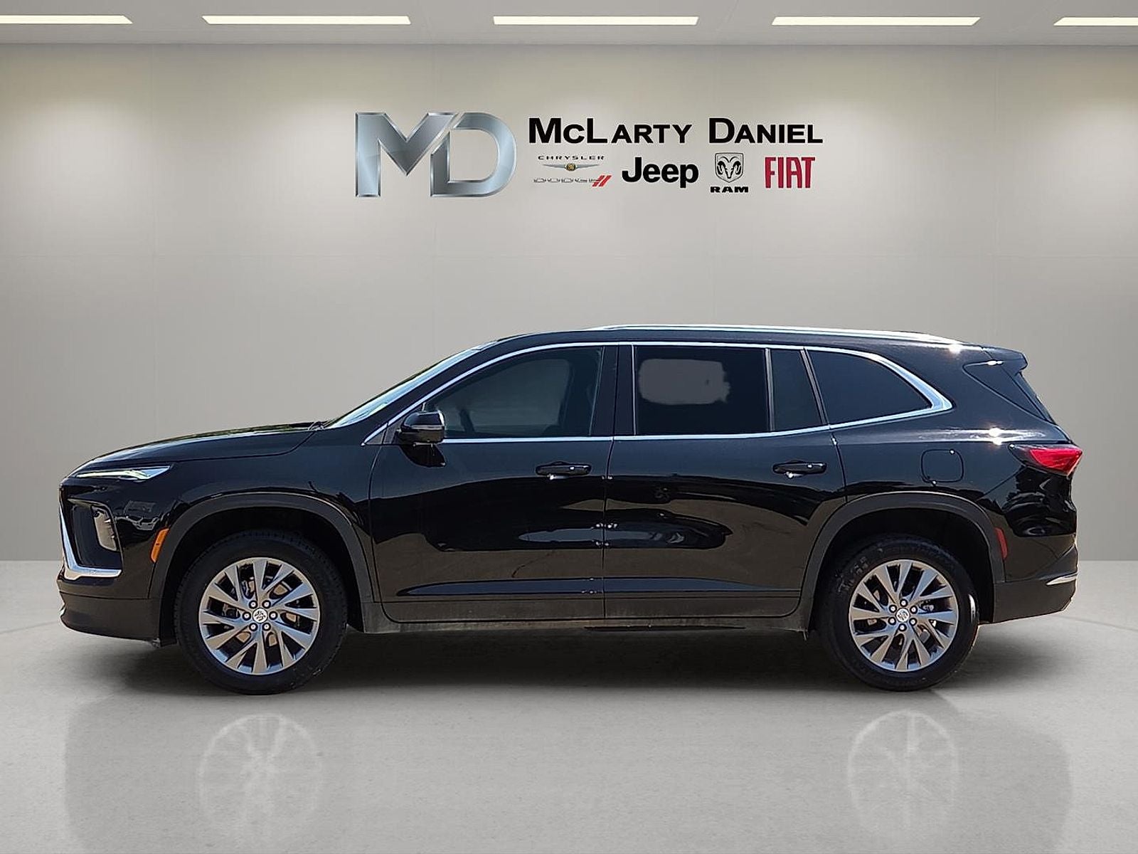 2025 Buick Enclave Preferred FWD