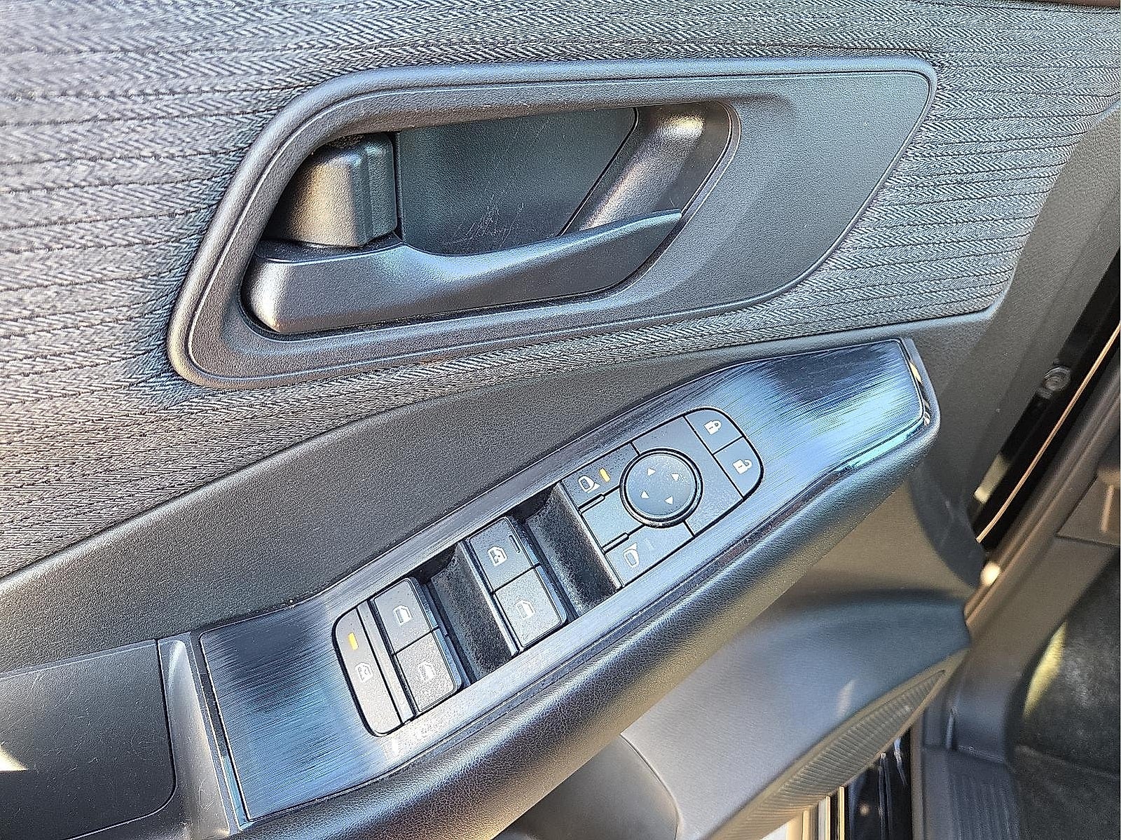 2023 Nissan Rogue S FWD