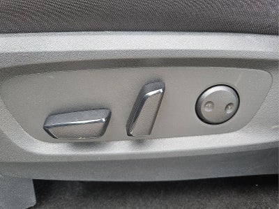 2025 Nissan Pathfinder SV FWD