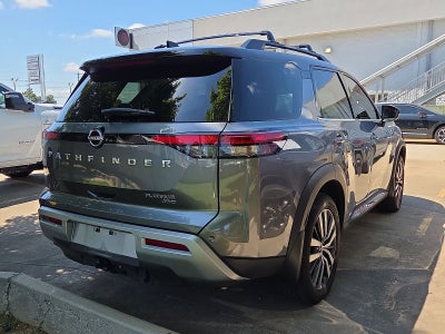 2022 Nissan Pathfinder Platinum 4WD