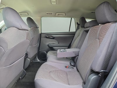 2025 Toyota Highlander LE