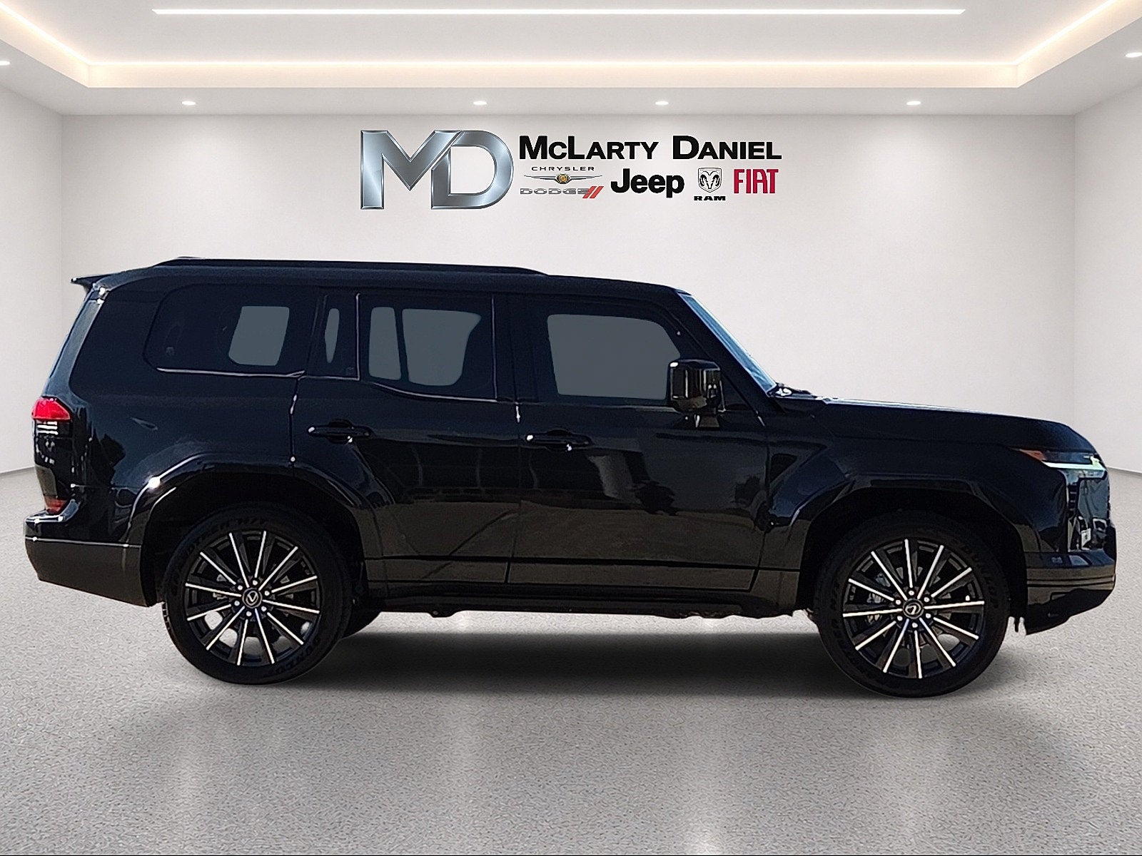 2025 Lexus GX Luxury+