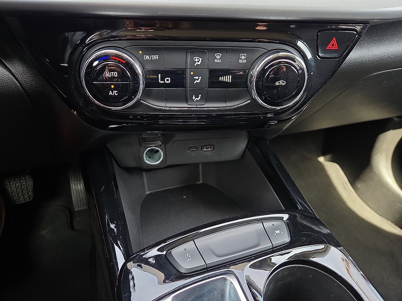 2025 Chevrolet Trax FWD LT