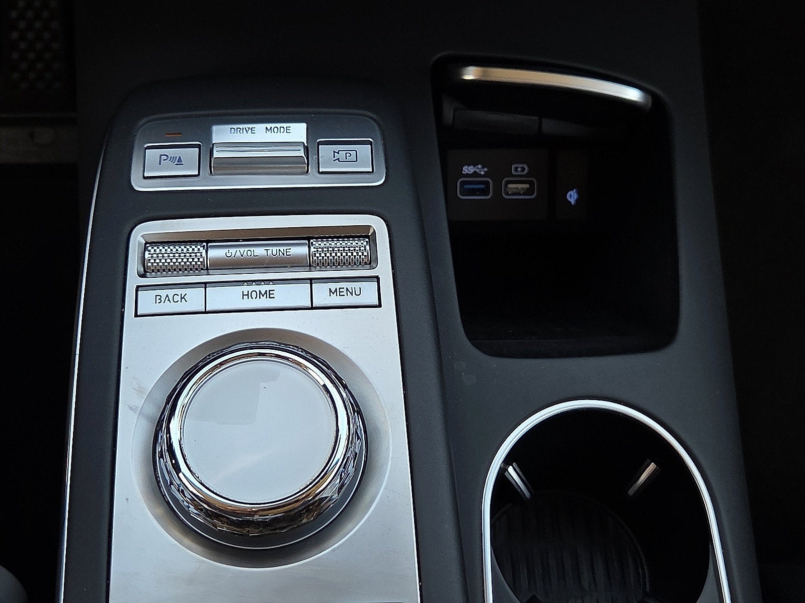2025 Genesis GV70 2.5T AWD