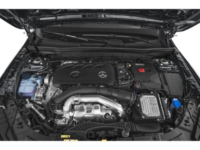 2025 Mercedes-Benz GLB 250 4MATIC®