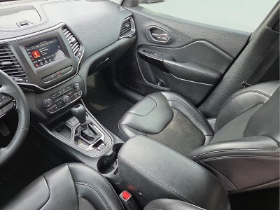 2019 Jeep Cherokee Altitude