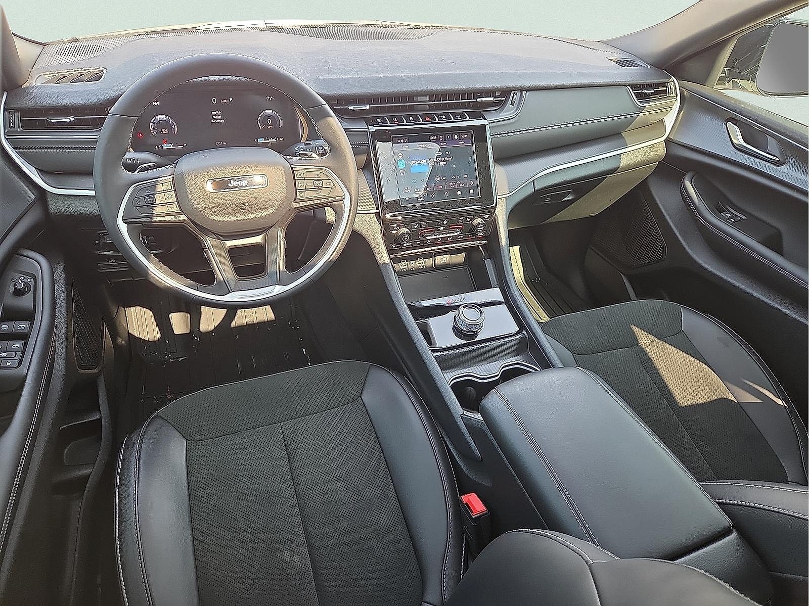 2025 Jeep Grand Cherokee L Altitude X