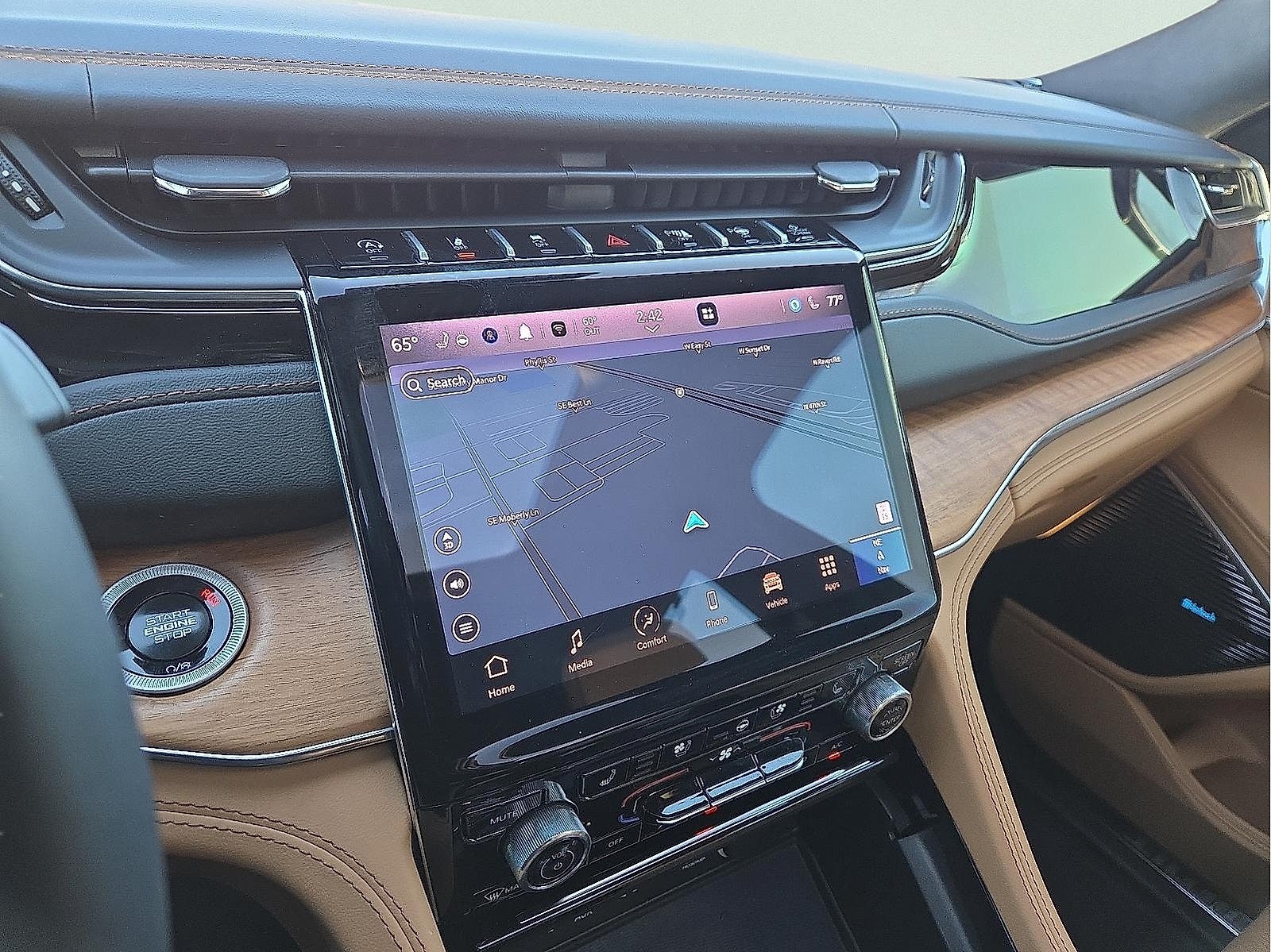 2025 Jeep Grand Cherokee L Summit