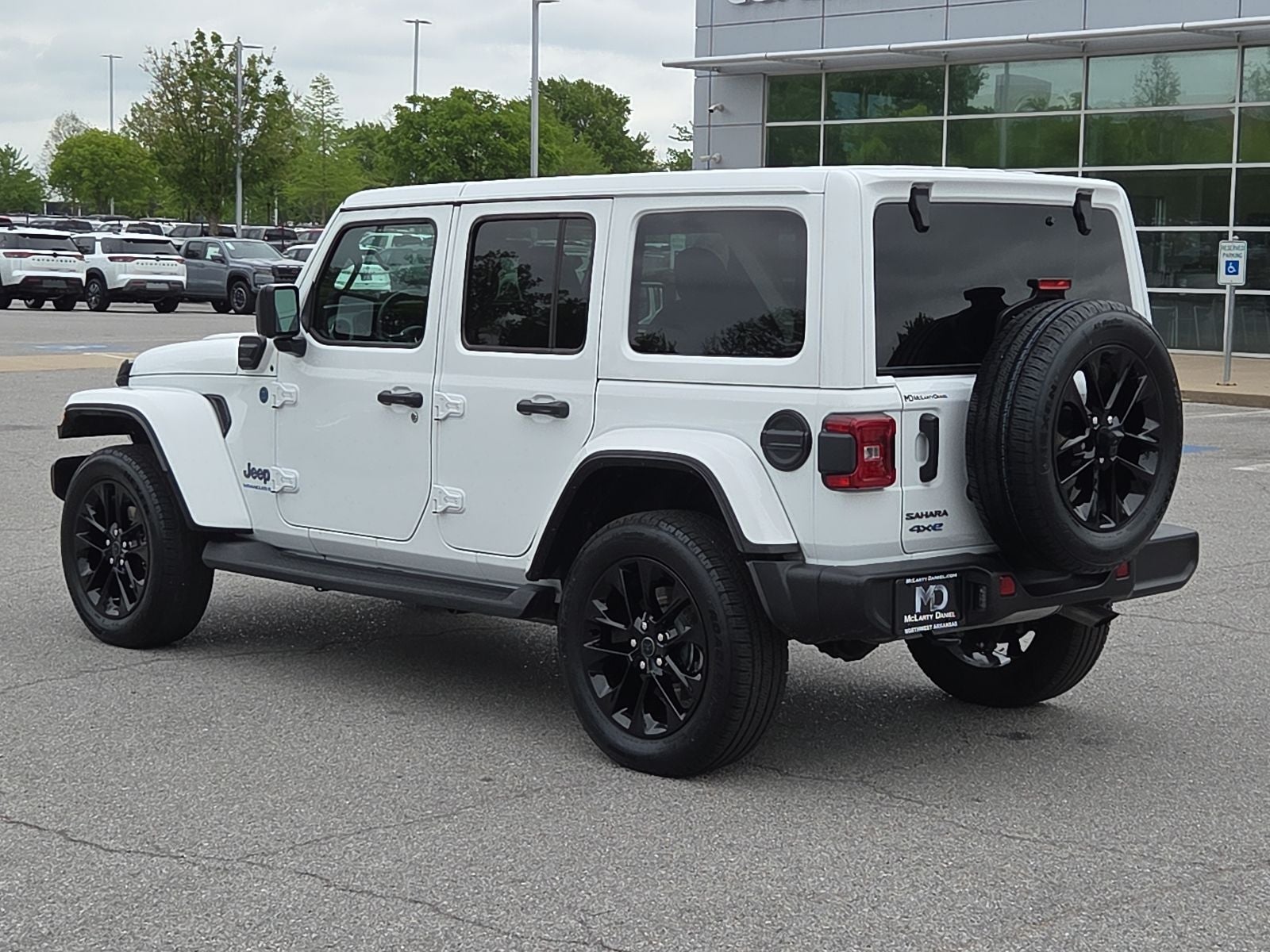 2025 Jeep Wrangler Sahara 4xe