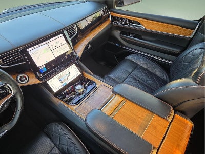 2022 Jeep Grand Wagoneer Series III