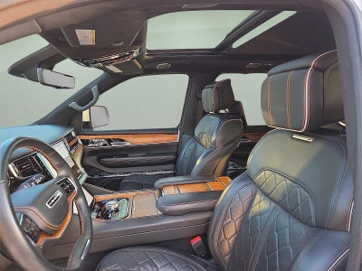 2022 Jeep Grand Wagoneer Series III