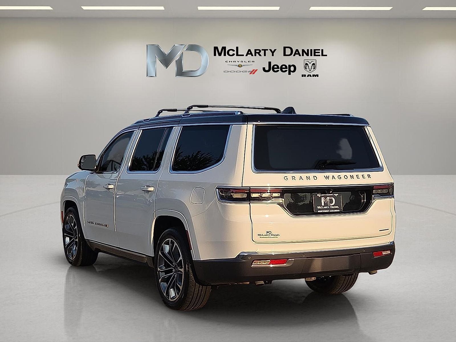 2022 Jeep Grand Wagoneer Series III