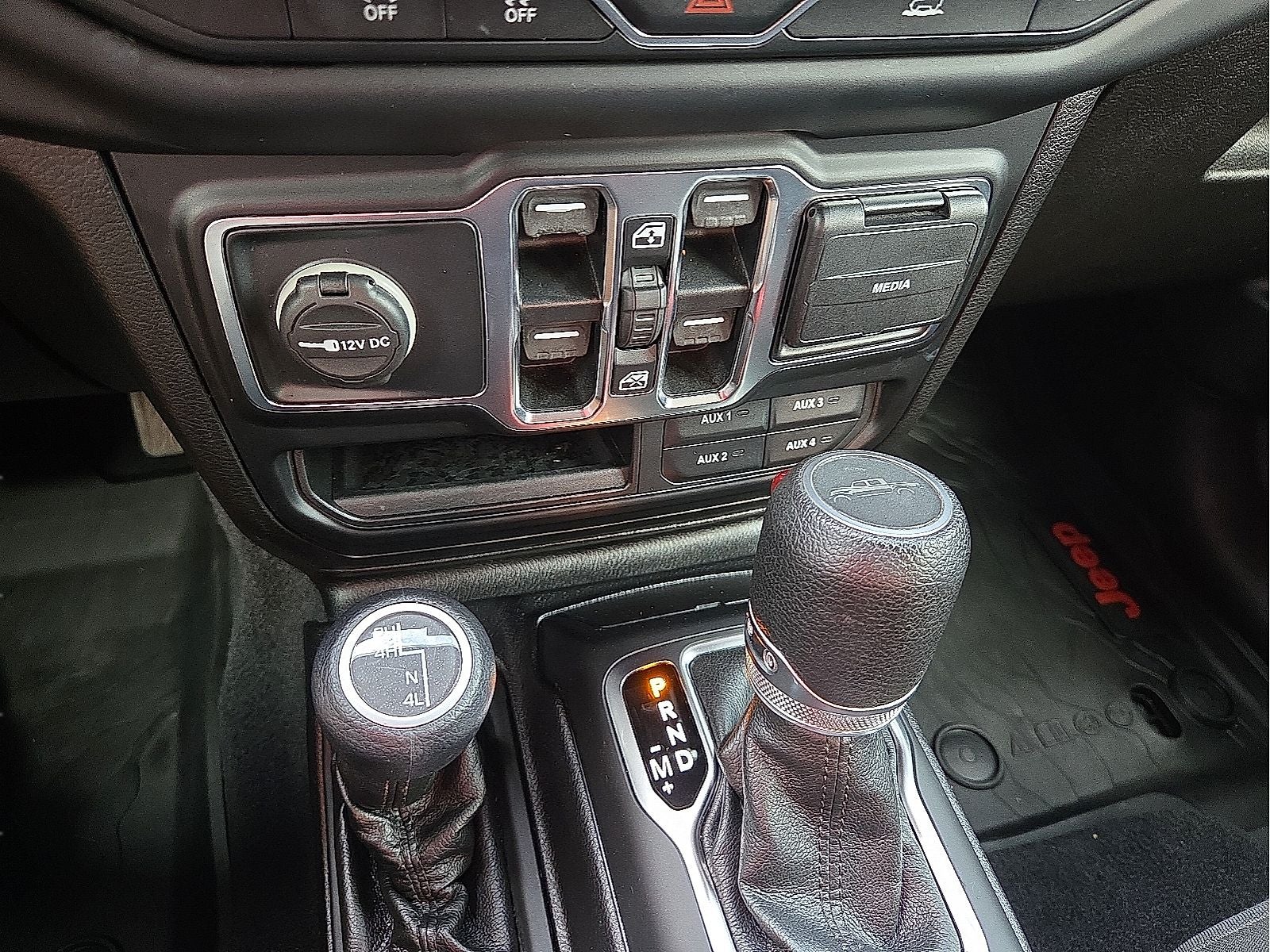 2020 Jeep Gladiator Sport