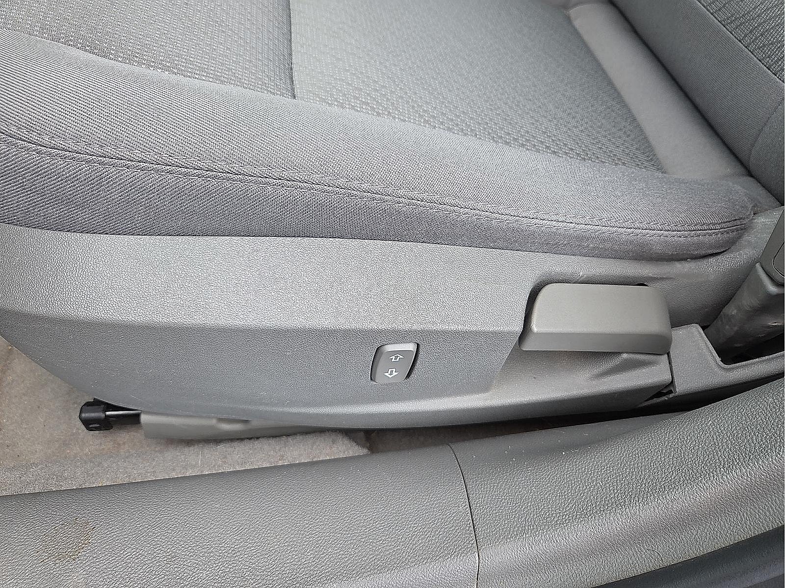 2014 Chevrolet Malibu LS 1LS