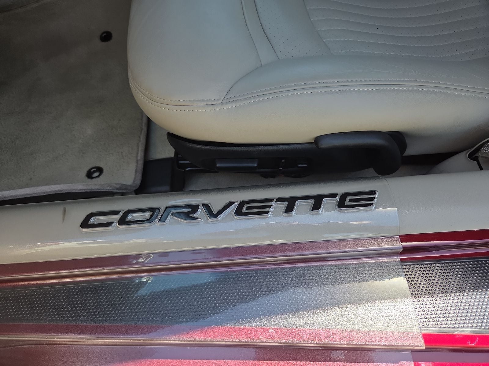 2003 Chevrolet Corvette Base