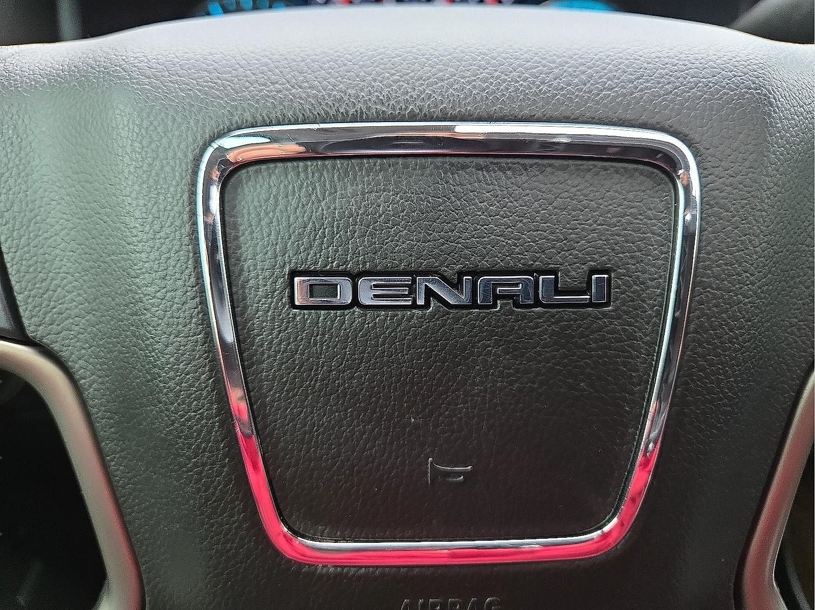 2018 GMC Sierra 2500HD Denali