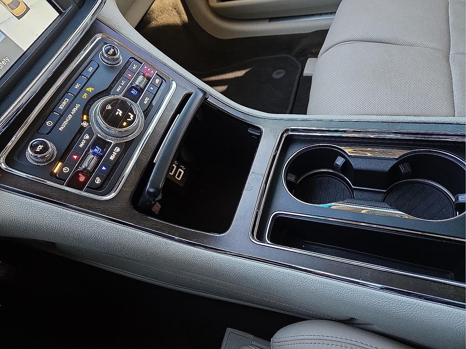 2020 Lincoln Continental Reserve