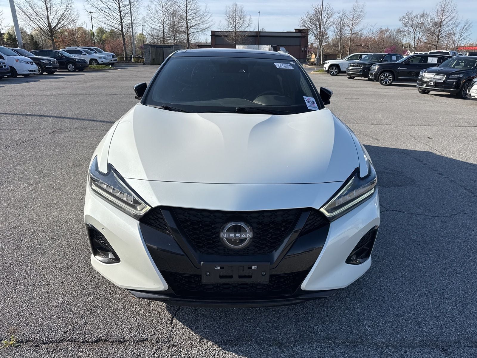 2023 Nissan Maxima SR
