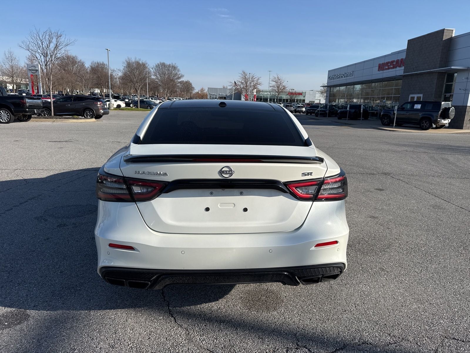 2023 Nissan Maxima SR