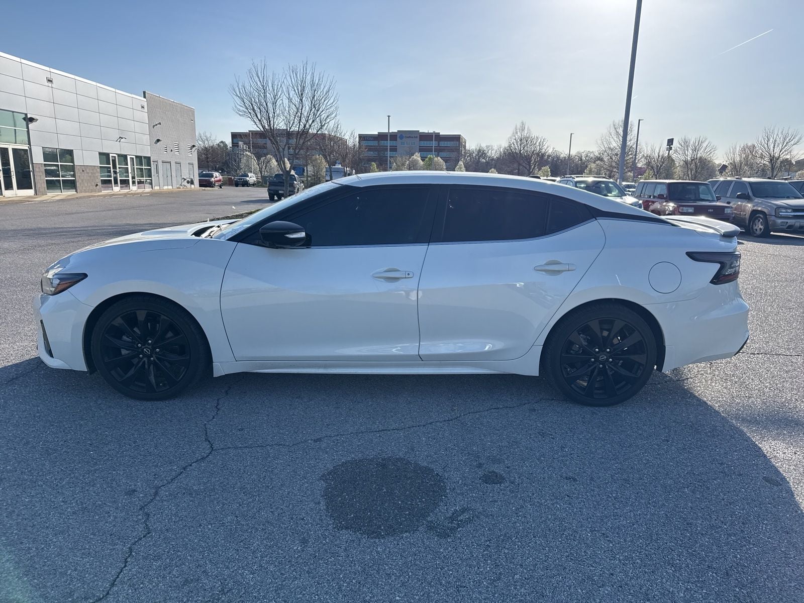 2023 Nissan Maxima SR