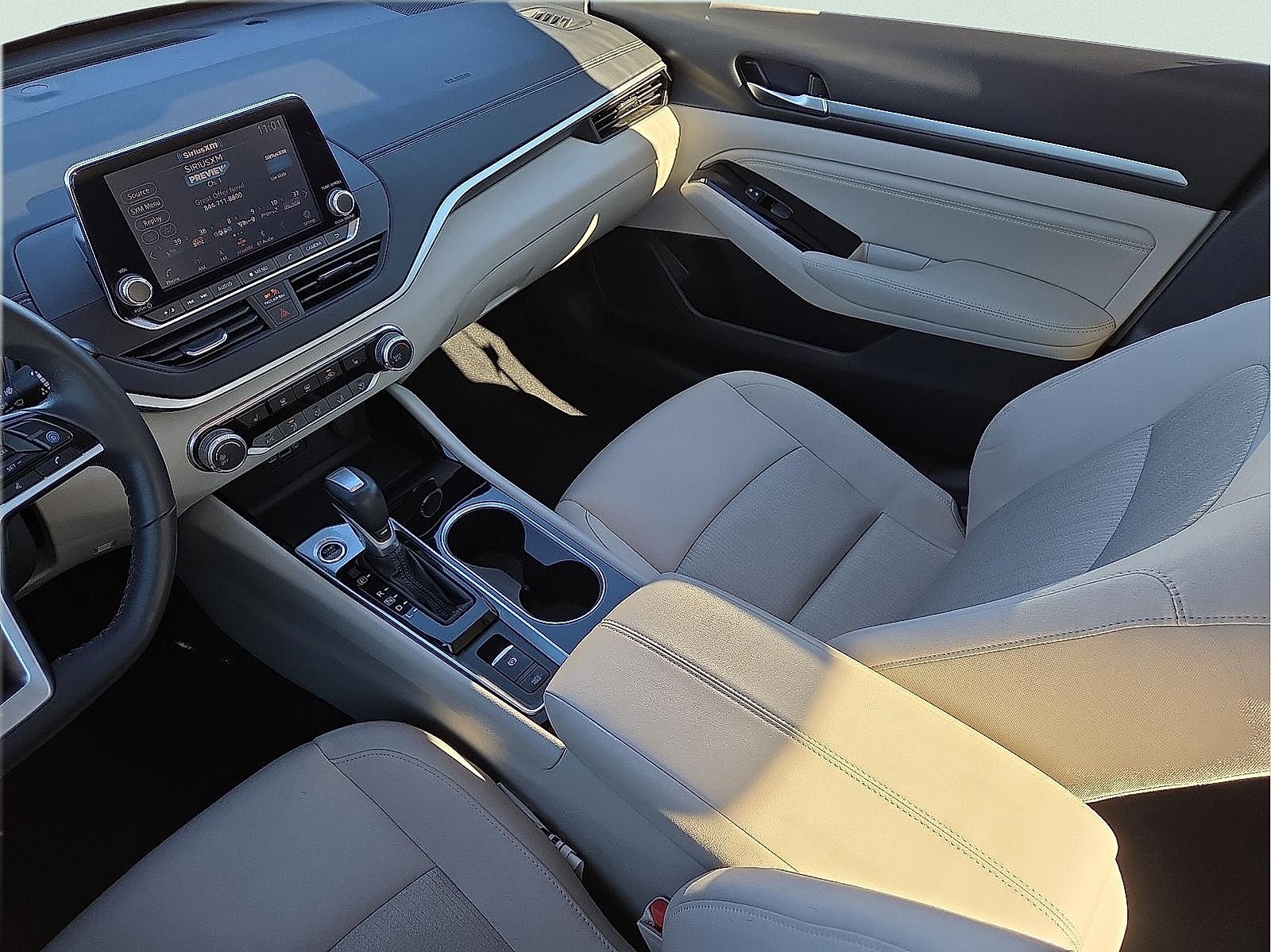 2022 Nissan Altima 2.5 SV