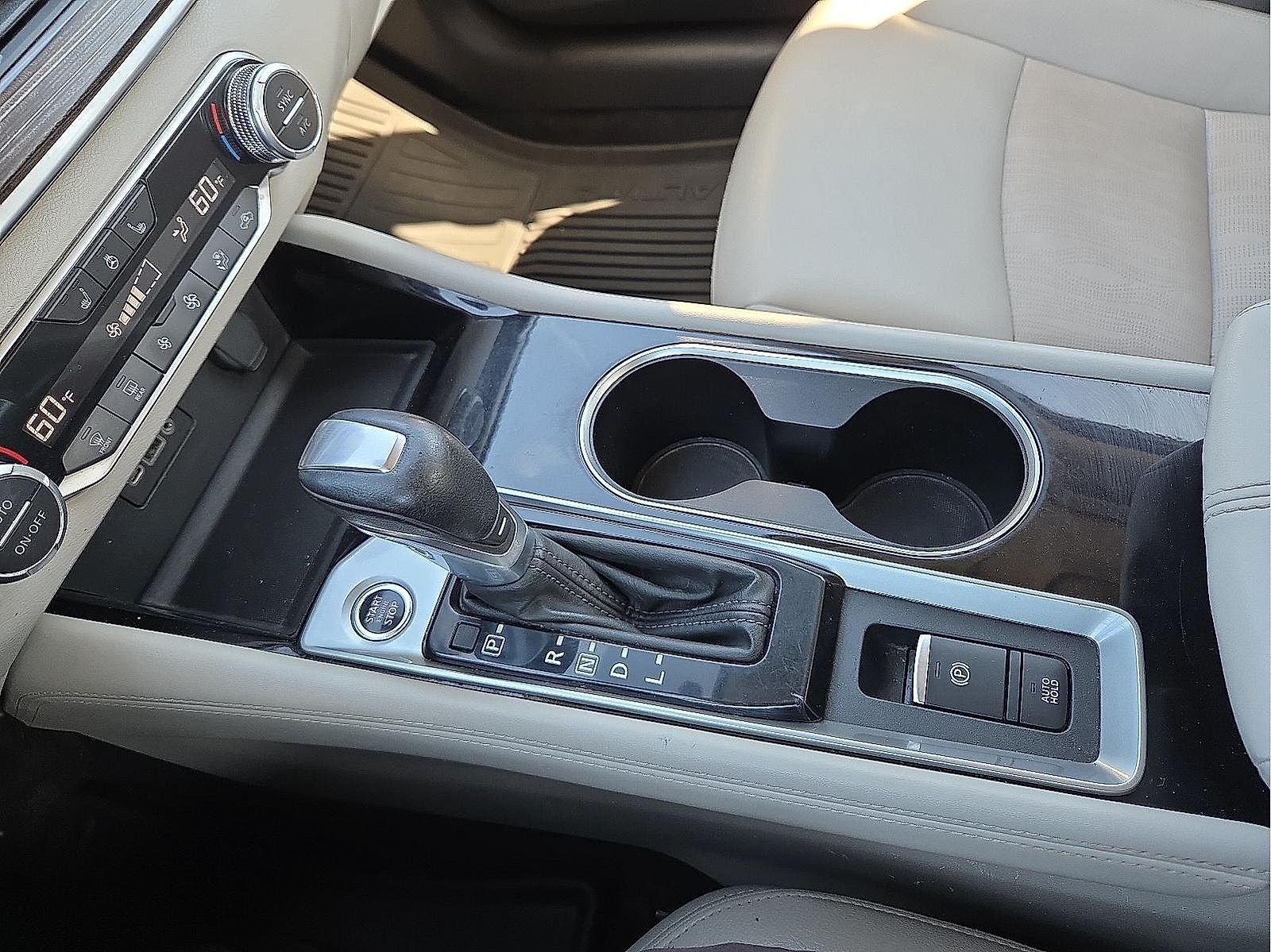 2022 Nissan Altima 2.5 SL