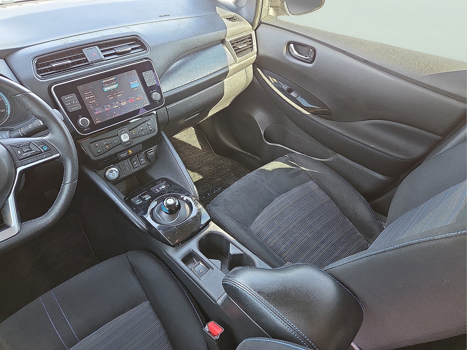 2022 Nissan Leaf SV Plus