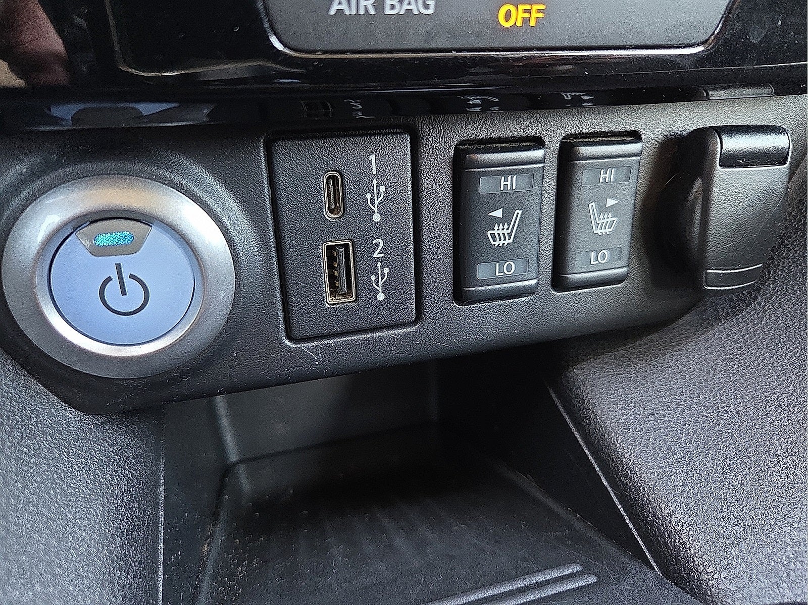 2022 Nissan Leaf SV Plus