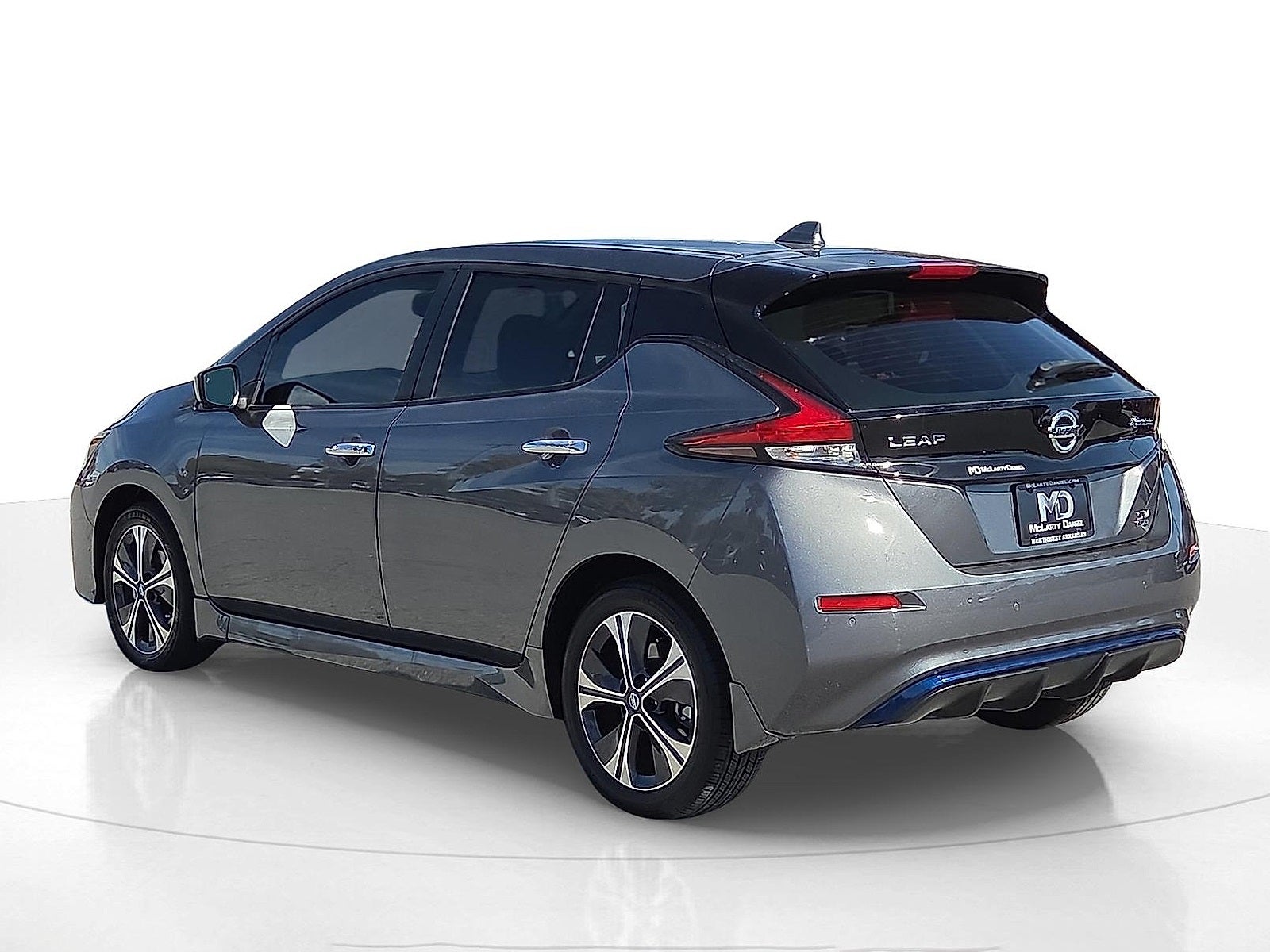 2022 Nissan Leaf SV Plus