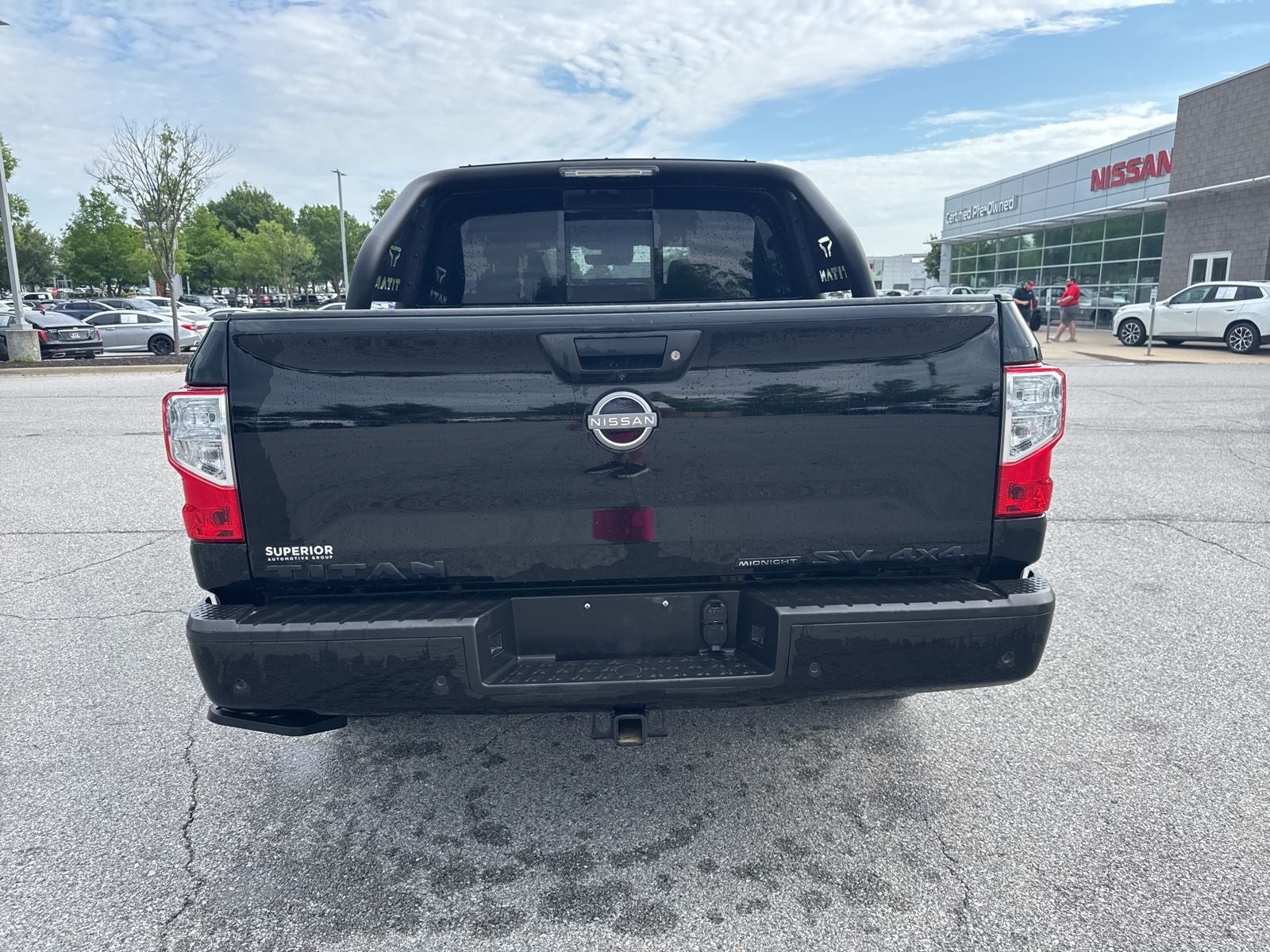 2023 Nissan Titan SV