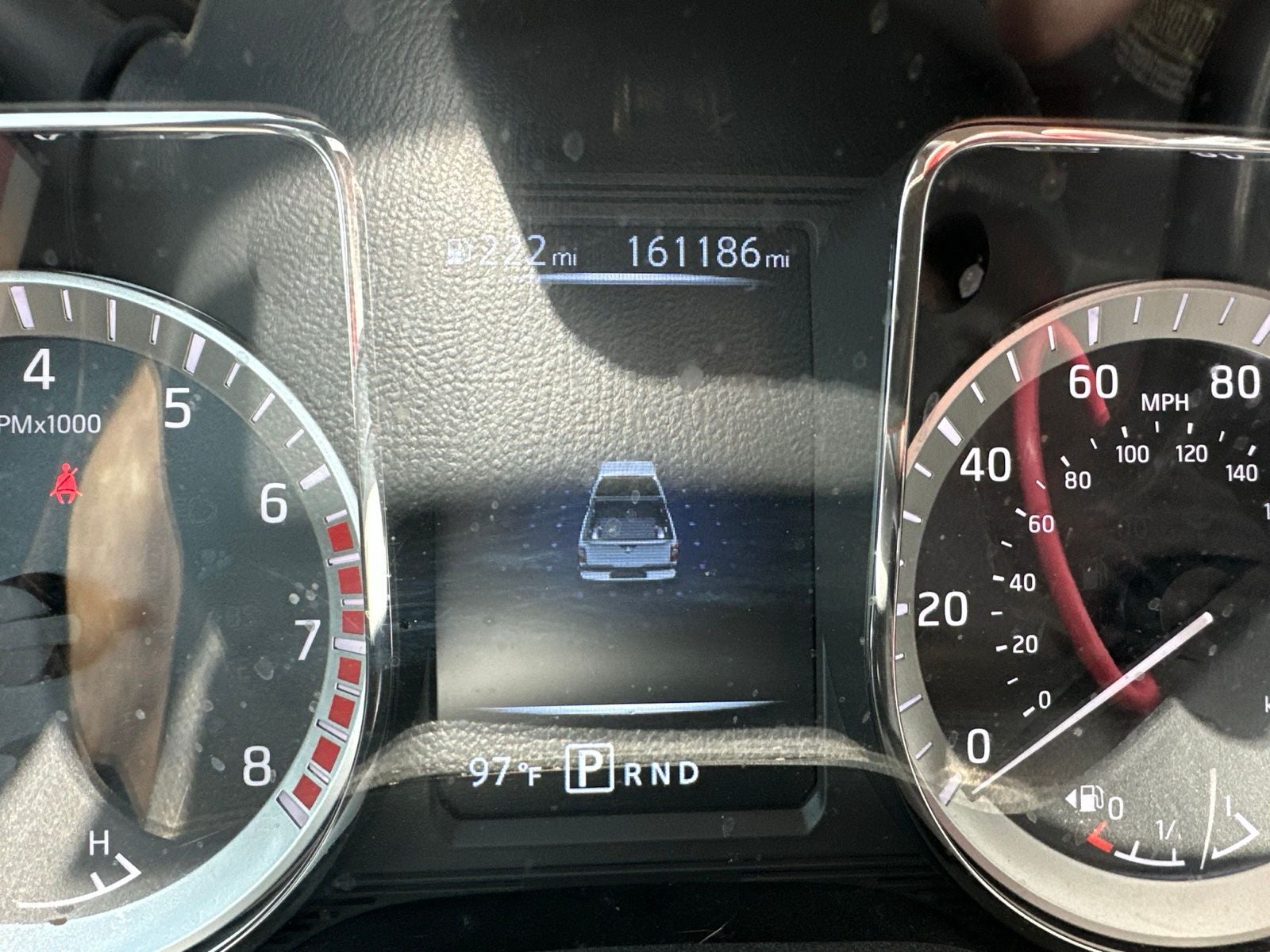 2017 Nissan Titan SV