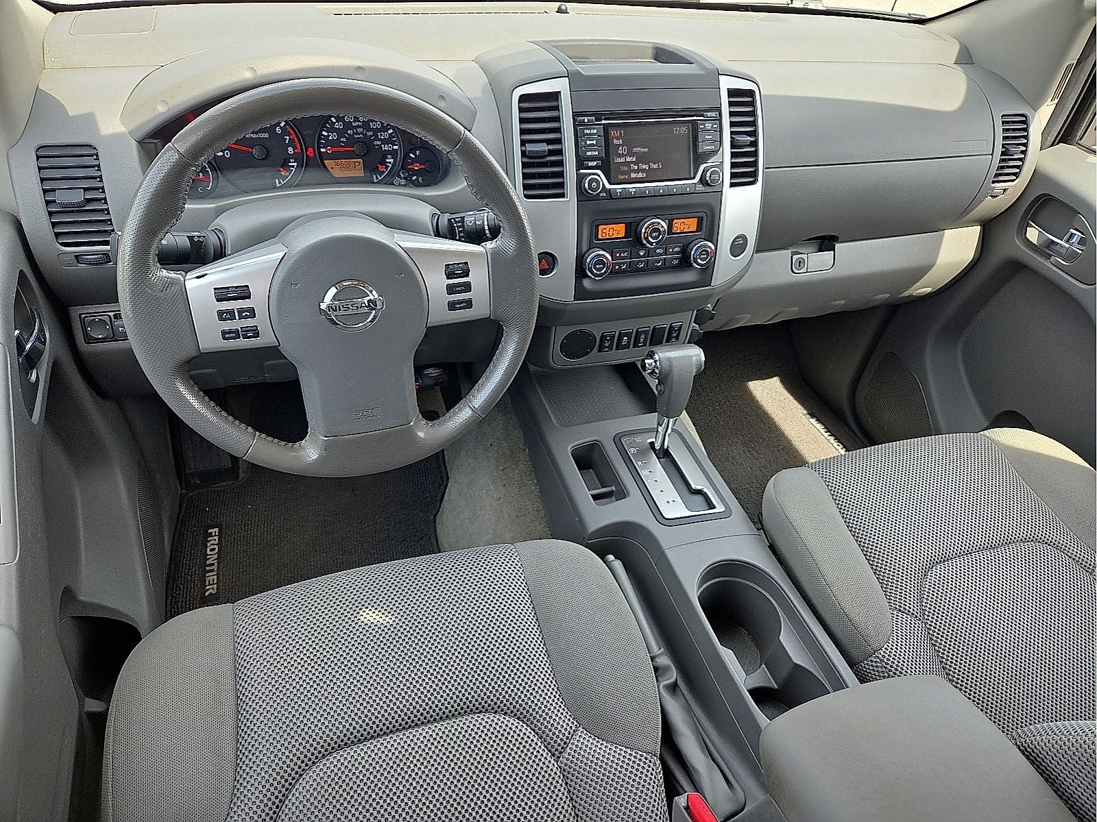 2016 Nissan Frontier SV