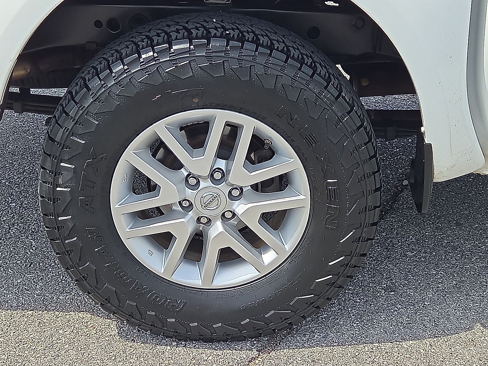 2016 Nissan Frontier SV