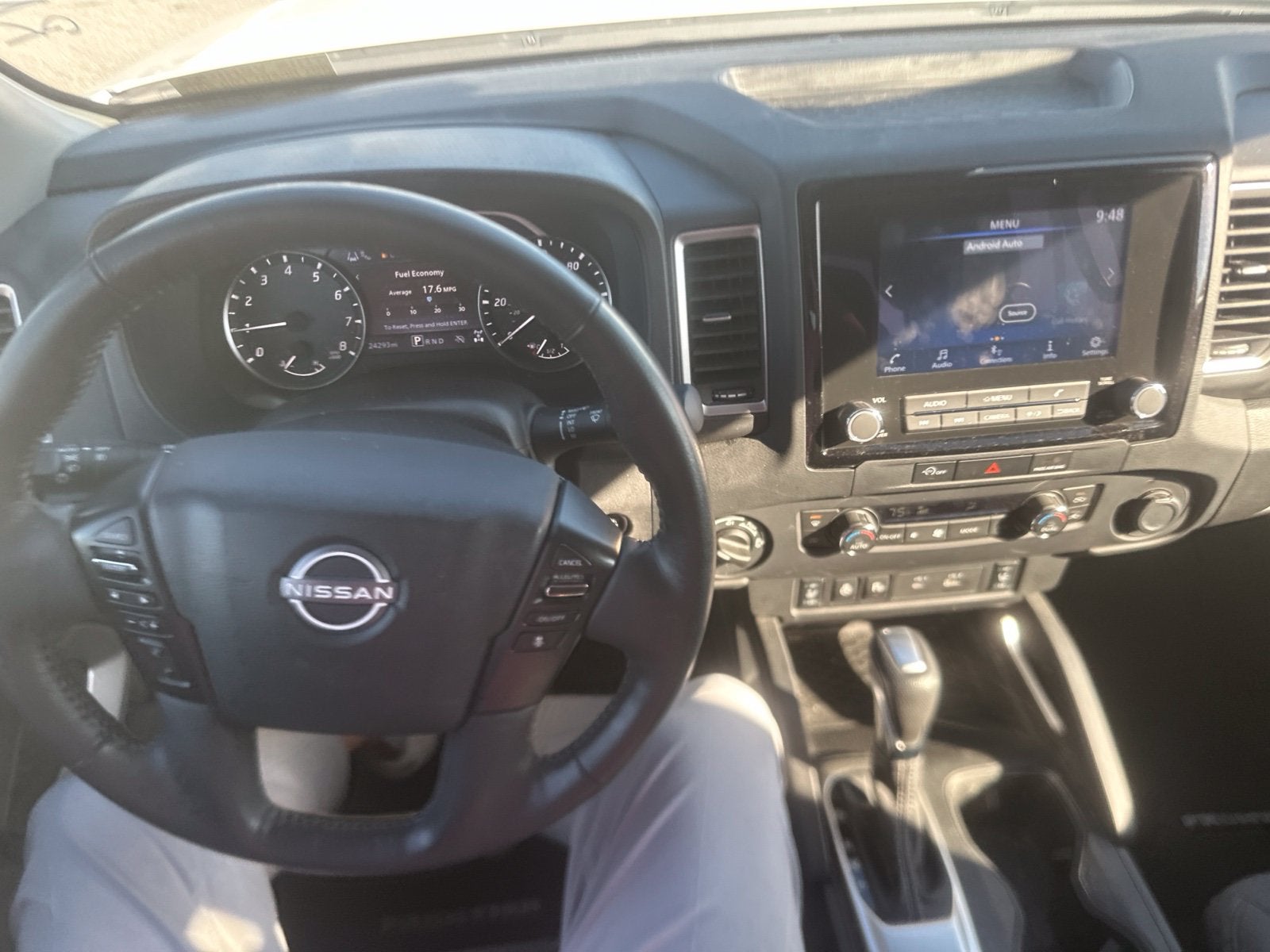 2024 Nissan Frontier SV