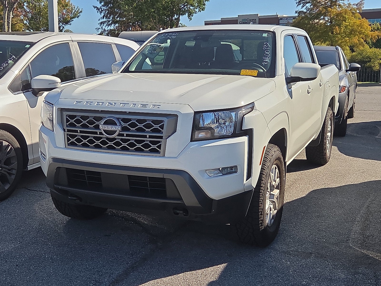 2024 Nissan Frontier SV