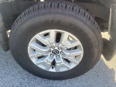 2024 Nissan Frontier SV