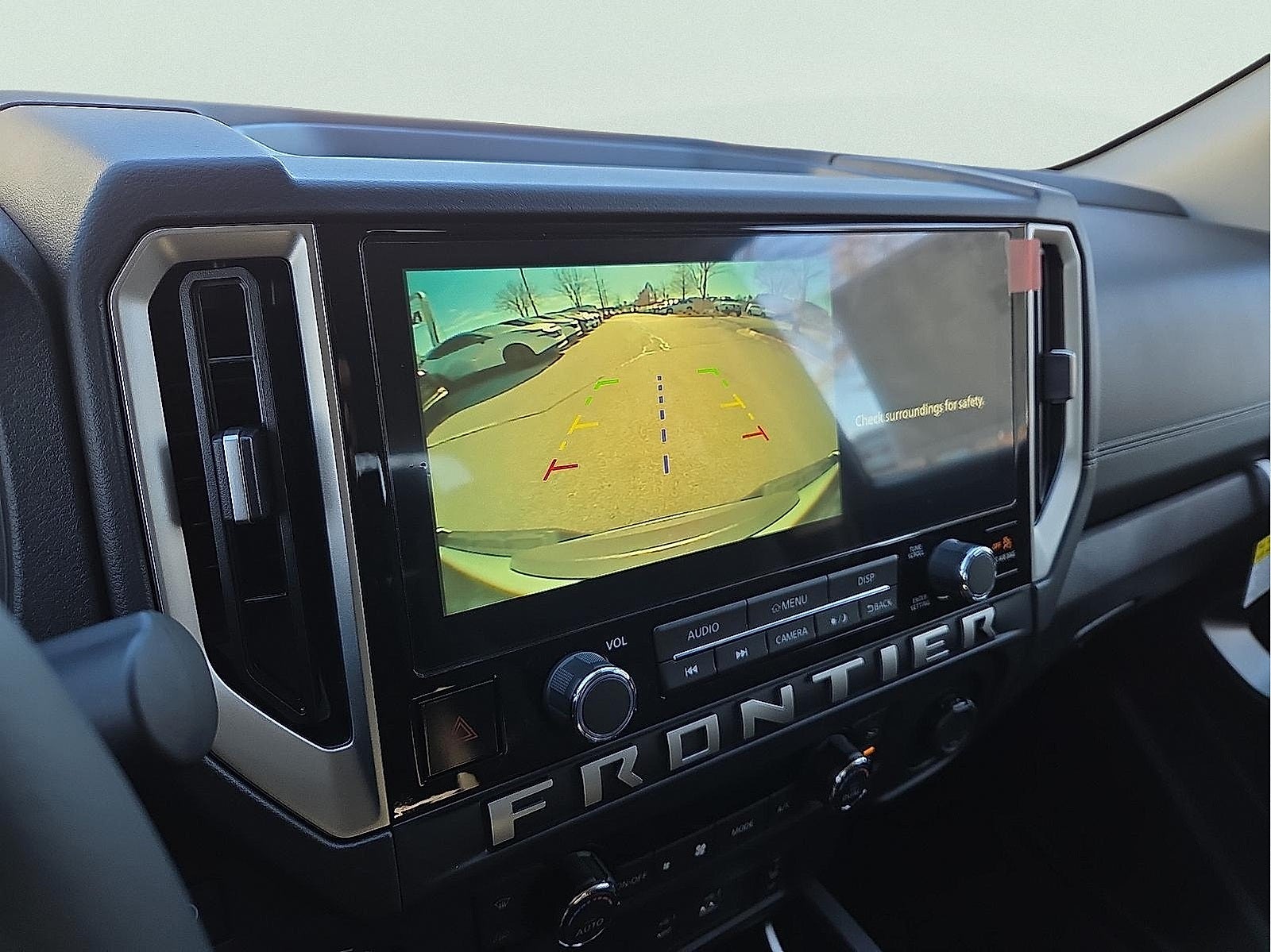 2026 Nissan Frontier Crew Cab SV