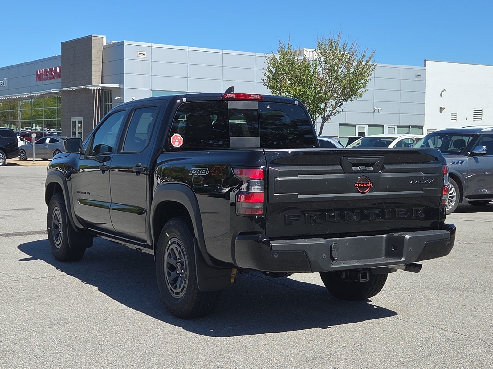 2027 Nissan Frontier Crew Cab PRO-4X®