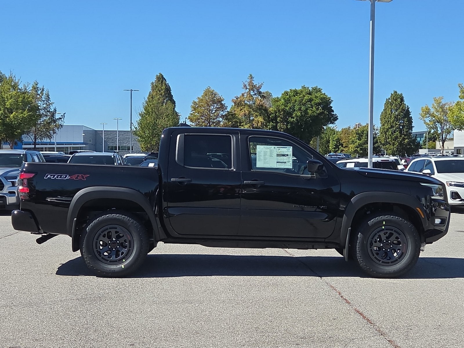 2027 Nissan Frontier Crew Cab PRO-4X®