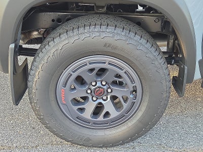 2025 Nissan Frontier Crew Cab PRO-4X®