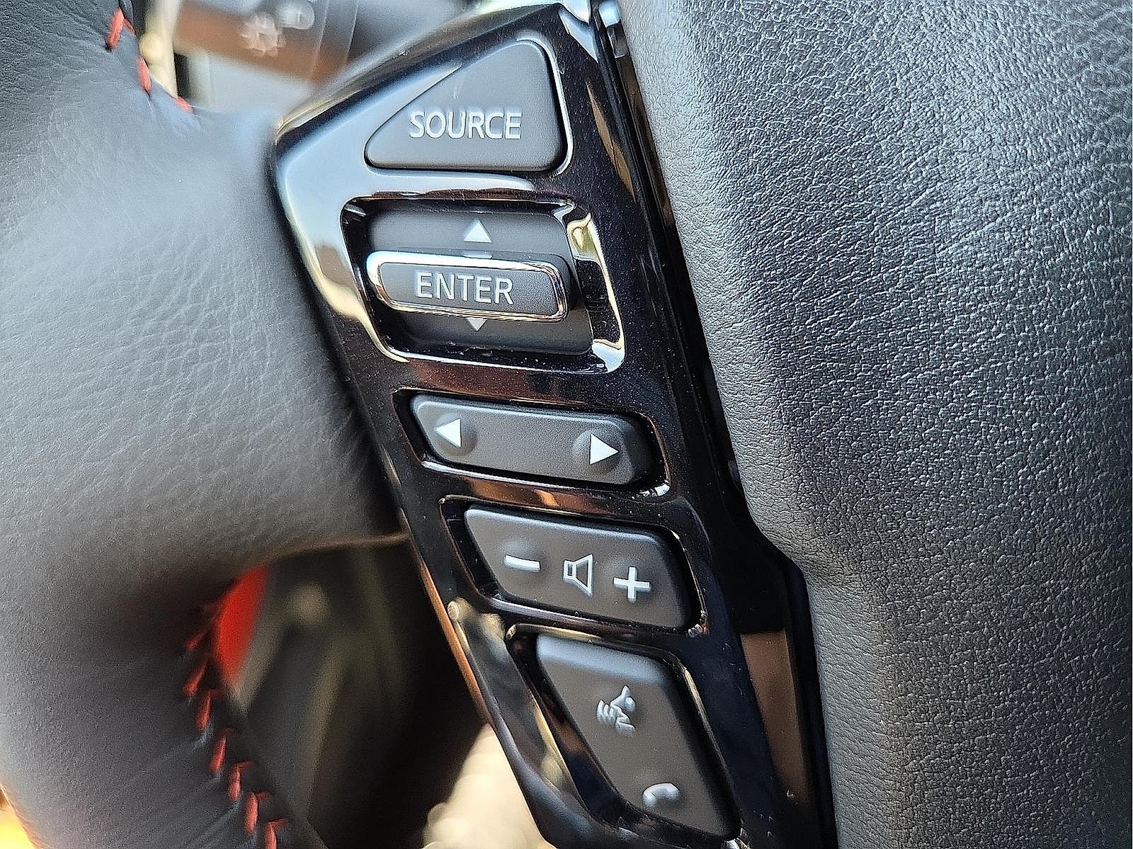 2025 Nissan Frontier Crew Cab PRO-4X®