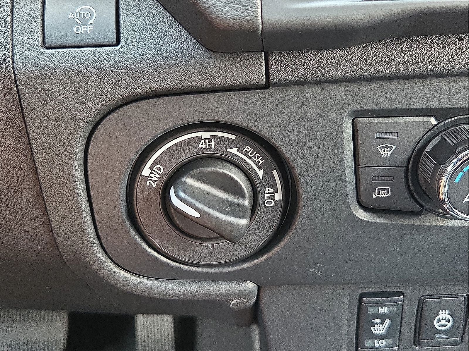 2026 Nissan Frontier PRO-4X w/R Package