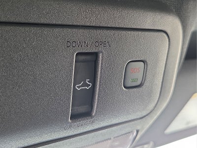 2026 Nissan Frontier PRO-4X w/R Package
